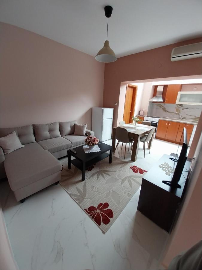 Apartmán Olgas No2 House Polýgyros Exteriér fotografie