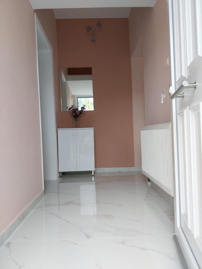 Apartmán Olgas No2 House Polýgyros Exteriér fotografie